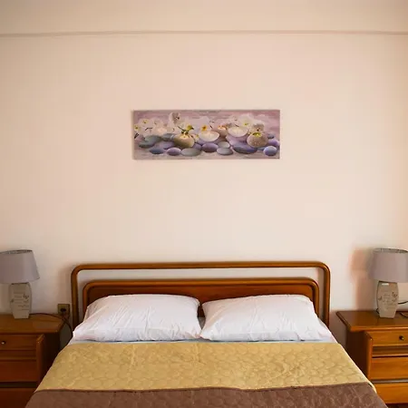 Luna Maisonette PalaiónTsiflíkion