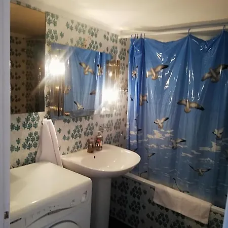 Luna Maisonette *